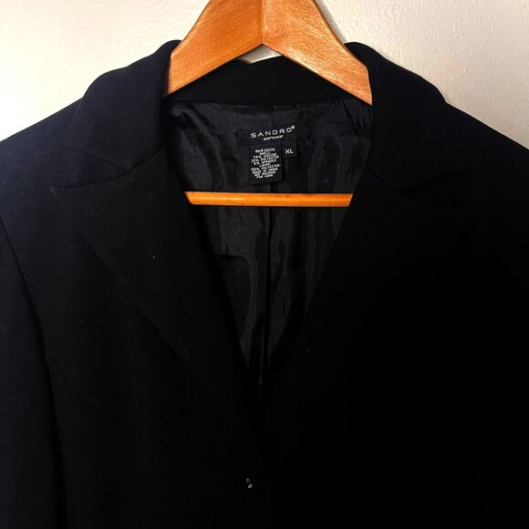 Sandro Classic Black Three Button Blazer Size XL Minimalist Renaissance/Classic - Picture 3 of 5